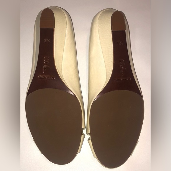 New Women’s Cole Haan Air Elly Pump 7.5  Ivory Patent Criss Cross Peep Toe Wedge - Picture 7 of 8